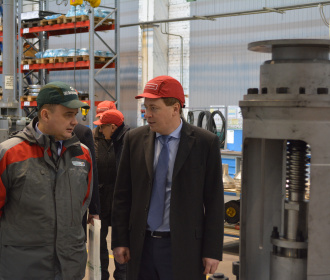 Филиал компании «АЭМ-технологии» посетил заместитель Министра промышленности и торговли России Дмитрий Овсянников