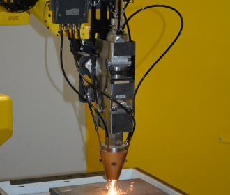 Петрозаводскмаш ввёл в эксплуатацию лазерный роботизированный наплавочный комплекс
